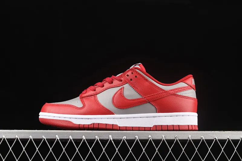 All categories Nk SB Dunk series Nk SB Dunk Low low-top sneakers Nk Dunk Low Retro "Medium Grey" gray and red color SB smashed backboard fashion casual sneakers DD1391-002